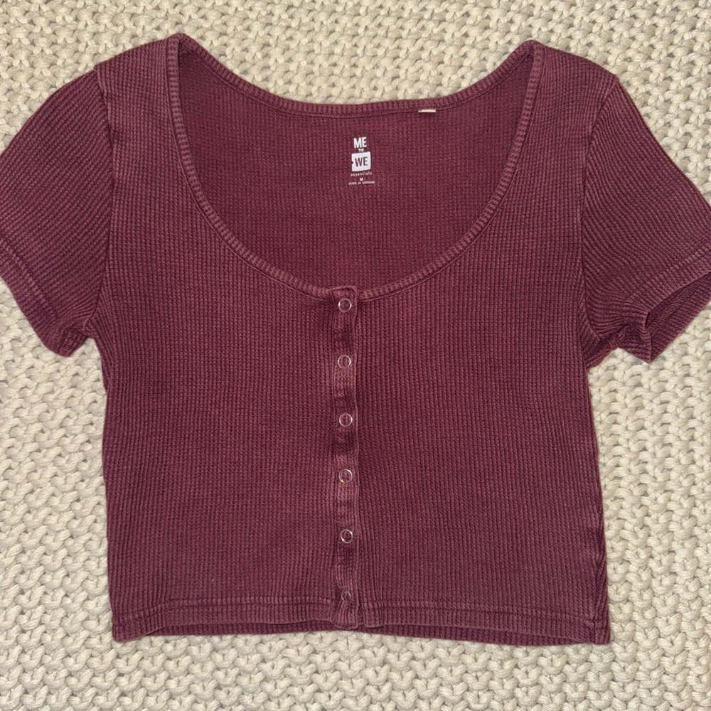 Women's Burgundy Top